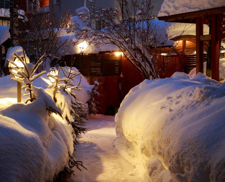 Hotel Cavallino Bianco - Weisses Roessl San Candido Dış mekan fotoğraf